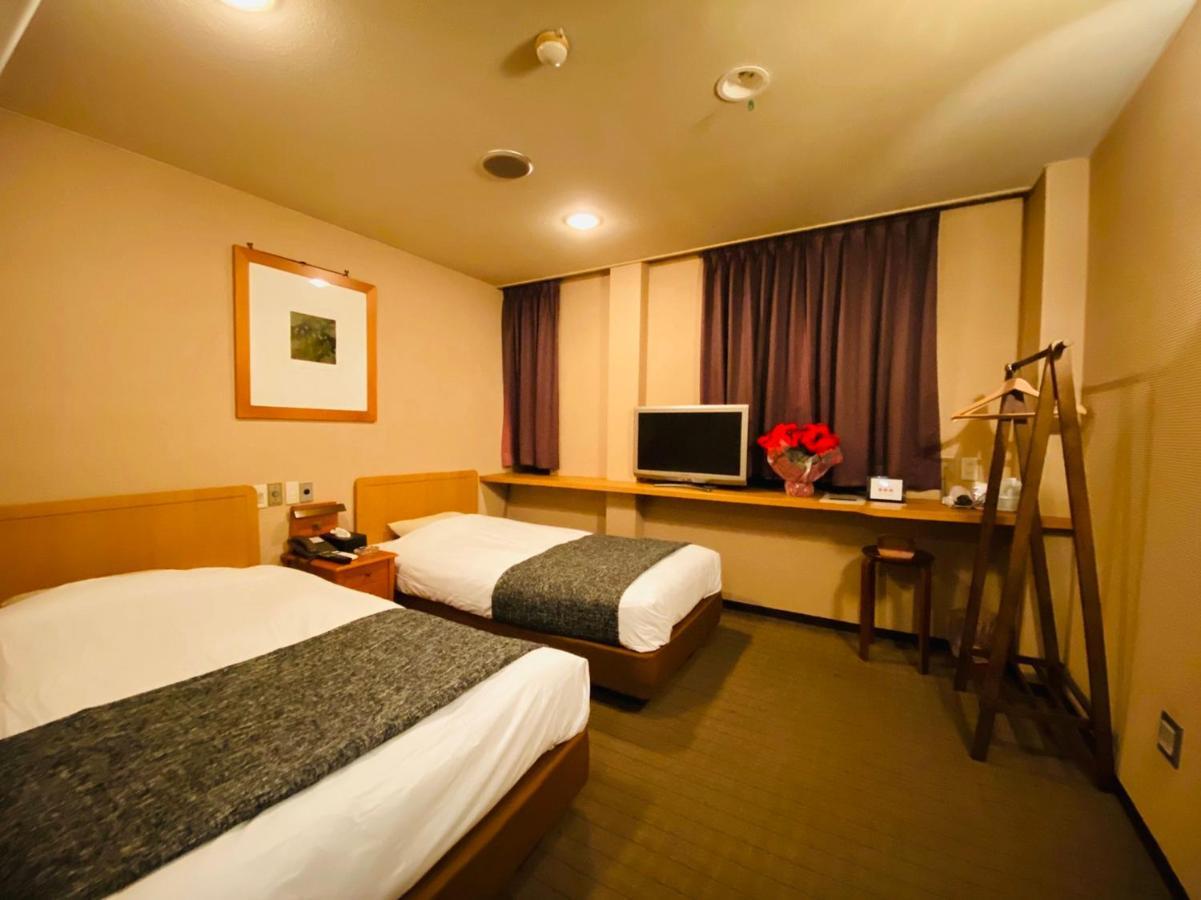 Hotel Free Style Kōfu Esterno foto